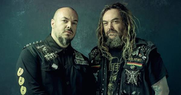 Max & Iggor Cavalera tocam clássicos do Sepultura em Porto Alegre
