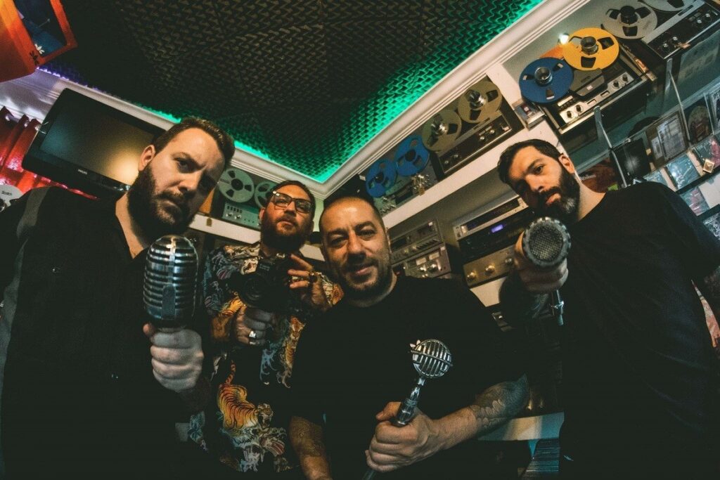 Repetente Records celebra 1 ano em festa com jams e anúncio surpresa