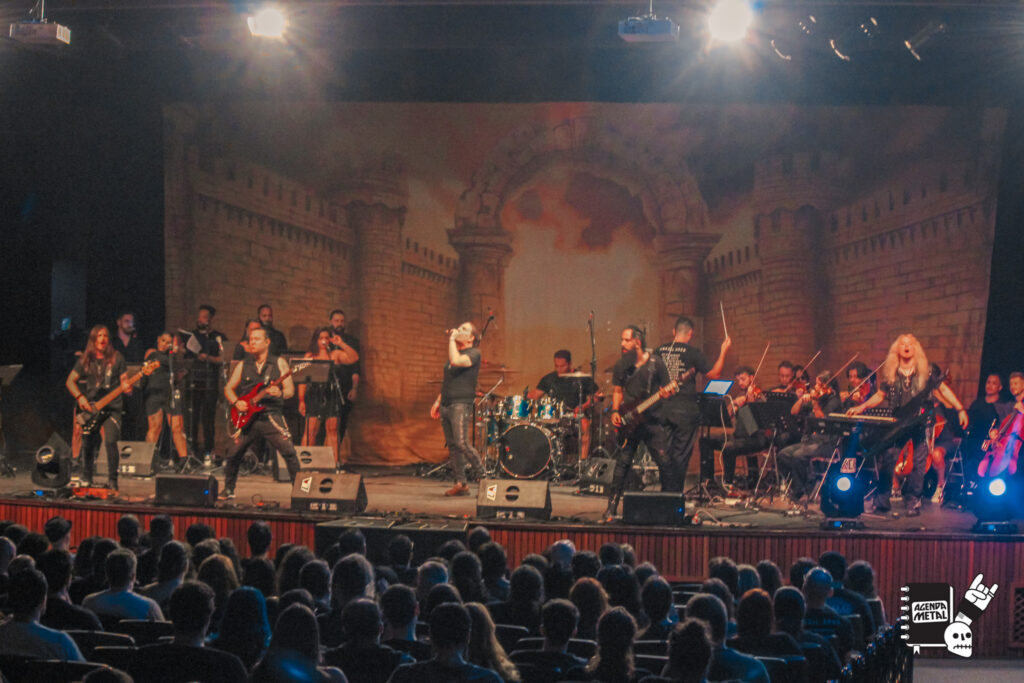 Fabio Lione & Orquestra se apresentam em São Paulo com espetáculo grandioso
