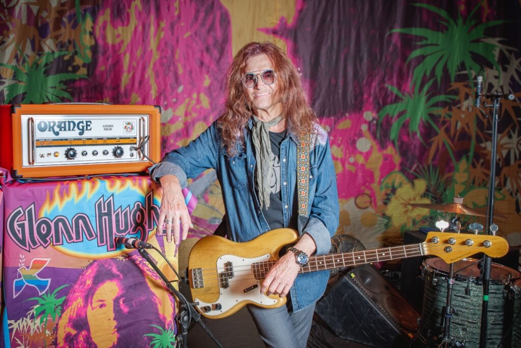 Glenn Hughes se despede dos fãs gaúchos em novembro com a turnê “The Chosen Years”