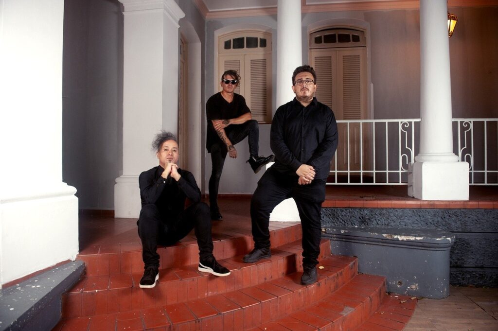 Plastique Noir, maior banda de pós punk do Brasil, é atração convidada no Unto Others em São Paulo