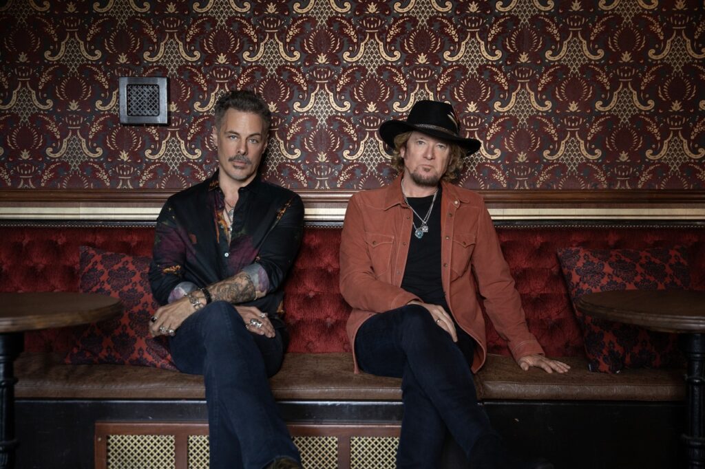 Smith/Kotzen faz show de estreia no Brasil, nesta sexta-feira, em Curitiba